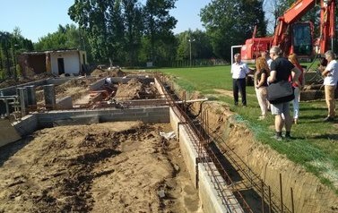 Odbi&oacute;r częściowy na zadaniu &bdquo;Rozbudowa zaplecza kulturalnego przy ul. Sportowej w Dwikozach"  2