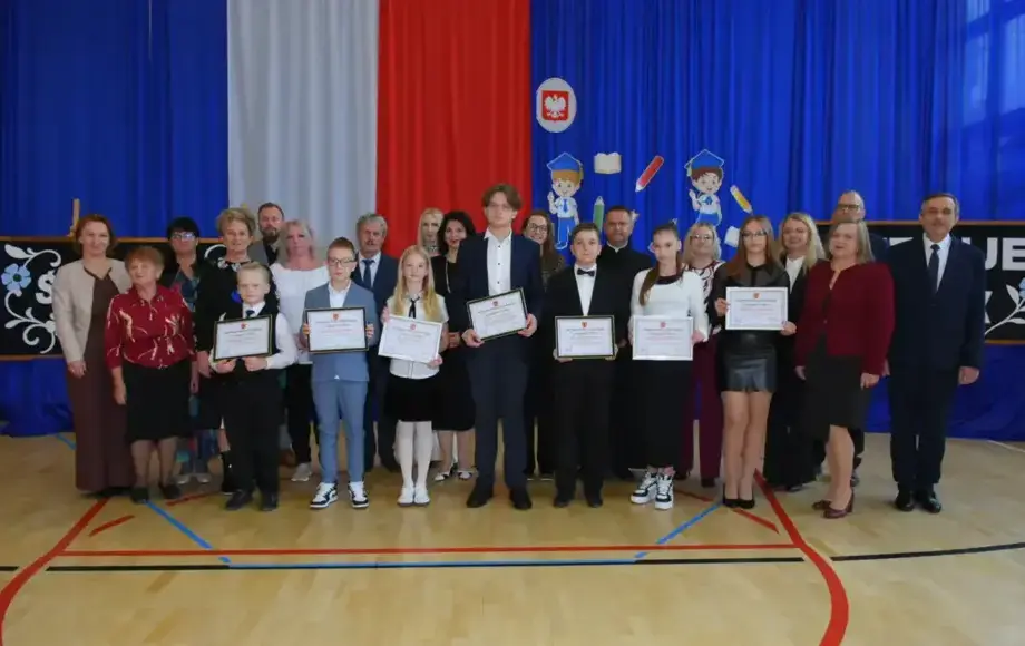 Stypendia Wójta Gminy Dwikozy wręczone po raz czwarty