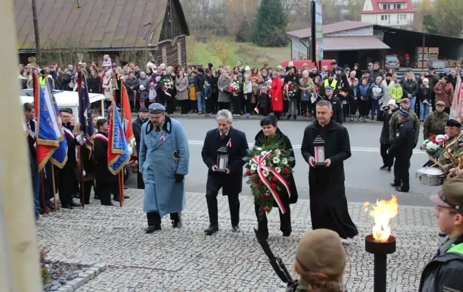 Obchody Święta Niepodległości w Dwikozach